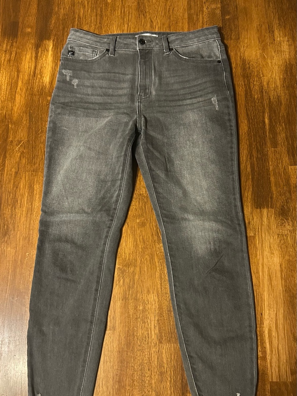 Maurices Women's Skinny Jeans in Washed Gray